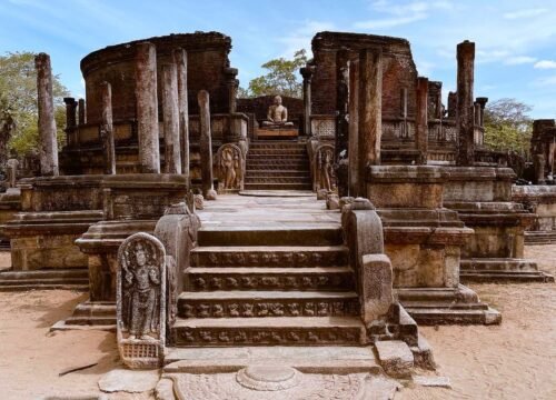 Polonnaruwa City – Exploring Famous UNESCO World Heritage Site in Sri Lanka